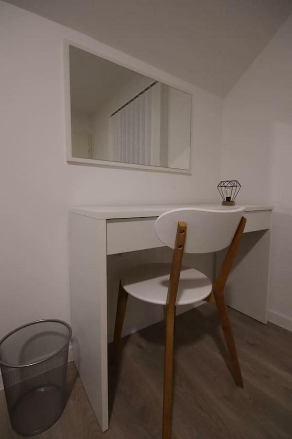 Apartman F&F Otočac Exteriör bild